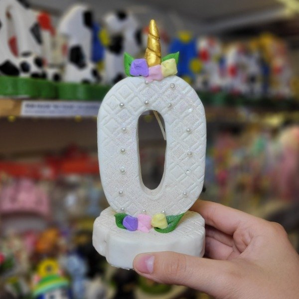 Producto - Vela número de porcelana temática UNICORNIO N 0 color blanco