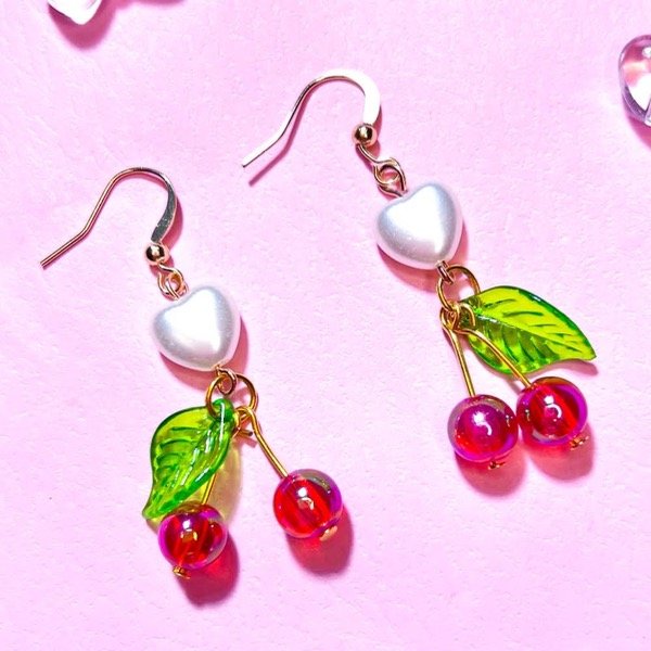Producto - Aros Cerezas Pearl