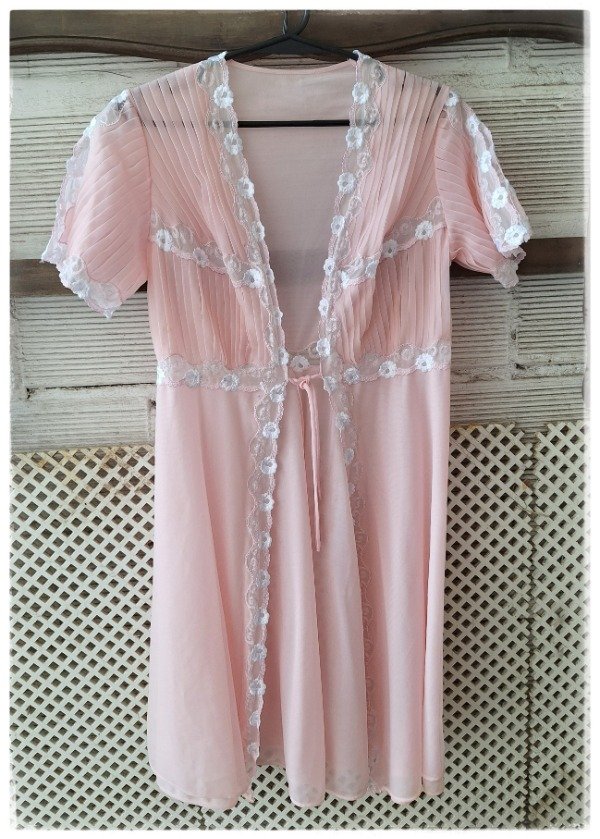 Producto - Deshabillé Microtul bordado Rosa