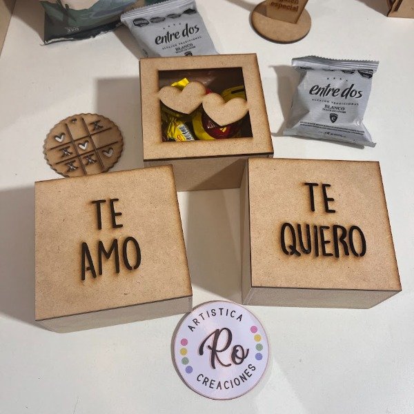 Producto - CAJA CALADO 10X10X5CM