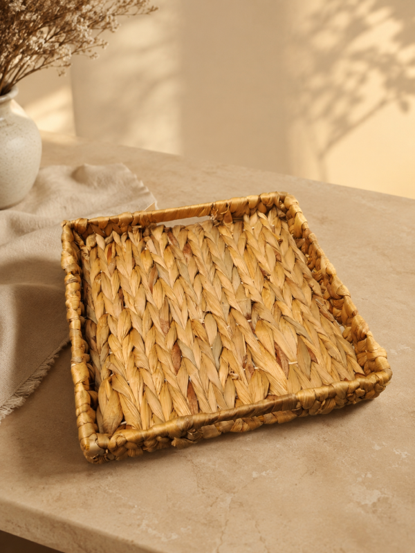 Producto - BANDEJA JACINTO NATURAL CUADRADA ART 0610