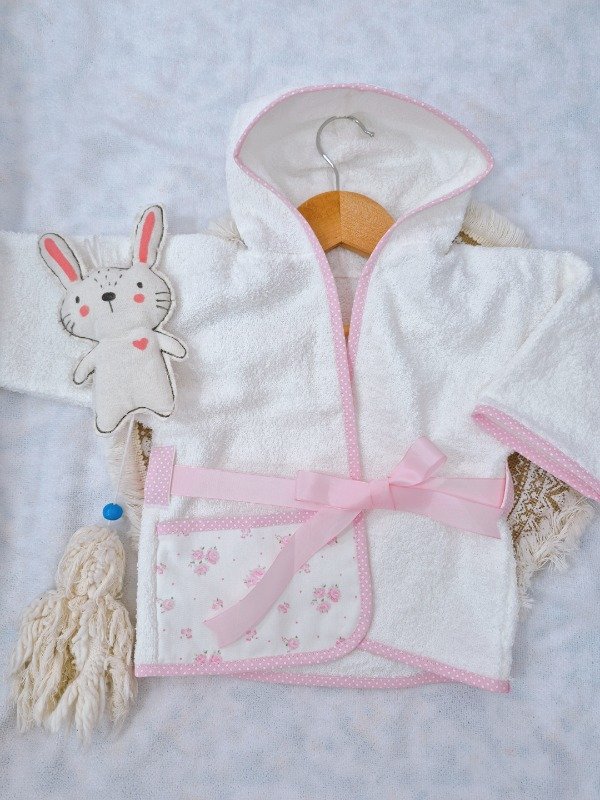Producto - Bata de baño Florcitas rosa