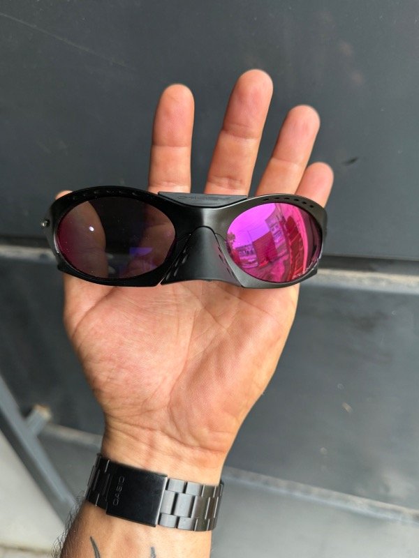 Producto - Oakley Plantaris Preto bordou