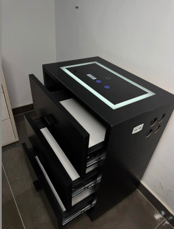 Producto - Mesita led Wood Tecnología, diseño en tu dormitorio