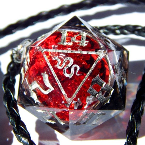 Producto - Collar D20: Alucard
