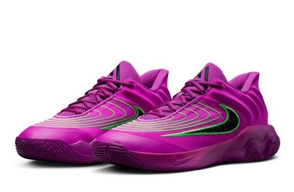 Producto - GIANNIS IMMORTALITY 4 PÚRPURA VIBRANTE