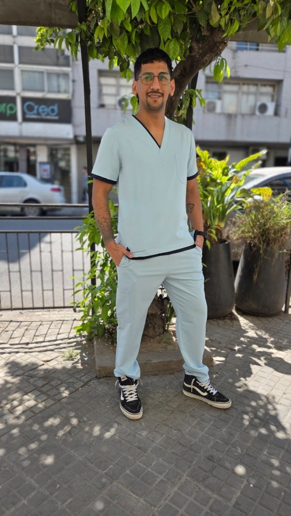 Producto - Ambo Celeste detalle Azul (Sp Manhattan)
