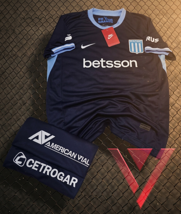 Producto - CAMISETA RACING SUPLENTE 2026 - 1