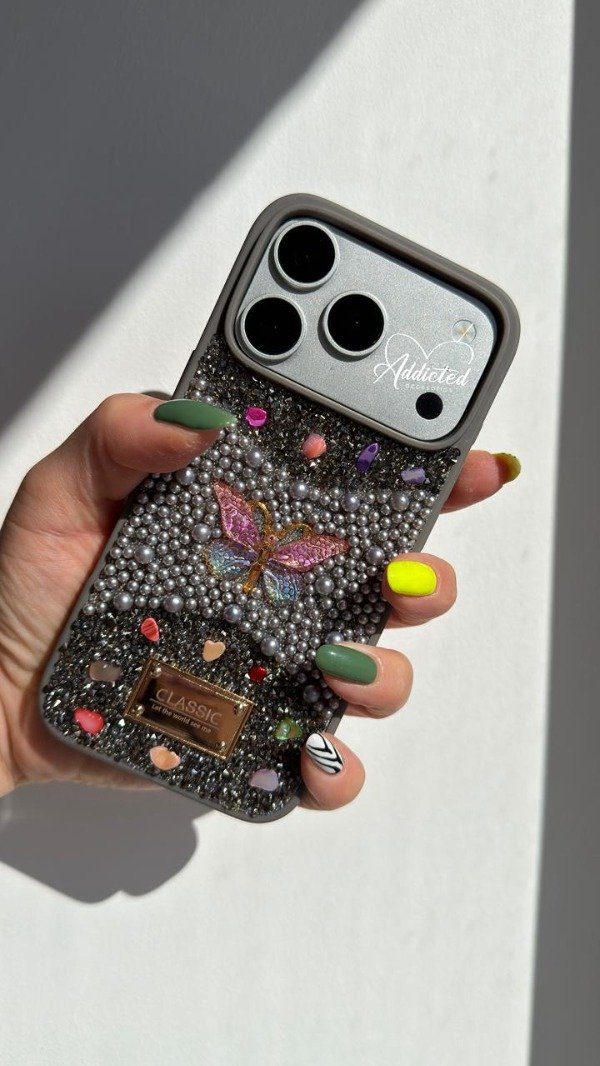 Producto - Case piedras mariposas gris
