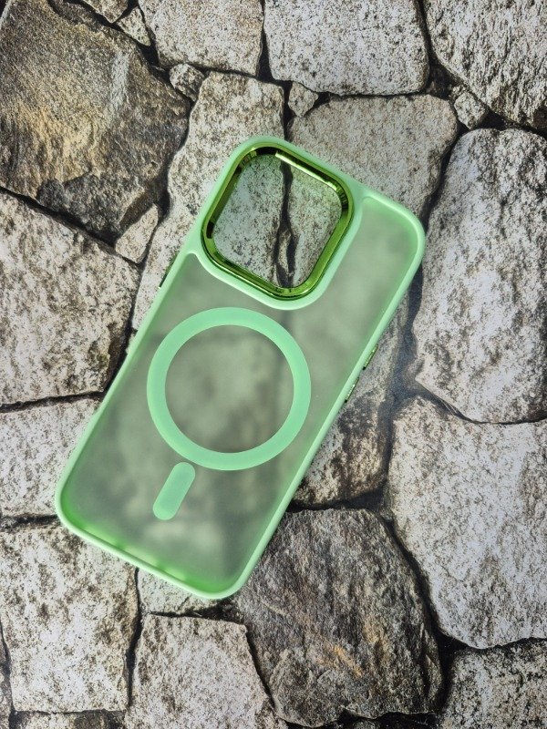 Producto - Funda MagSafe color Iphone 16 Pro verde manzana