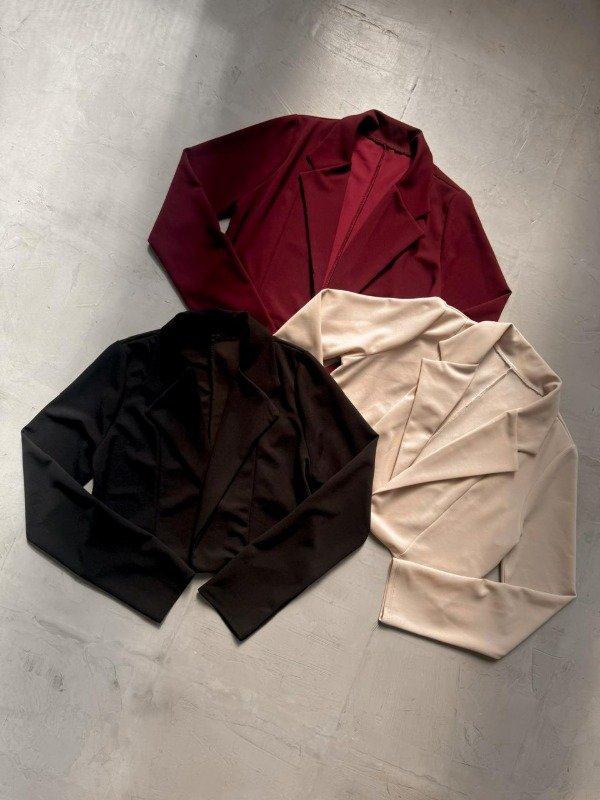 Producto - Blazer MIA Crep Sastre Corto