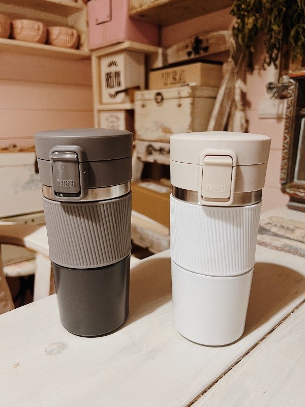 Producto - Vaso térmico con infusor y agarradera