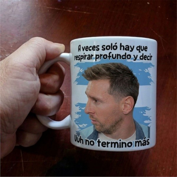 Producto - Taza ceramica Messi Uuh no termino más meme viral