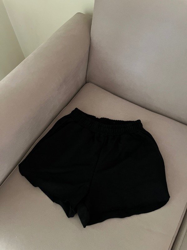 Producto - short rustico negro