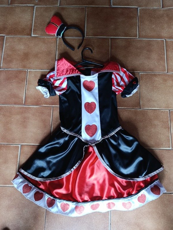 Producto - Reina de corazones talle 12