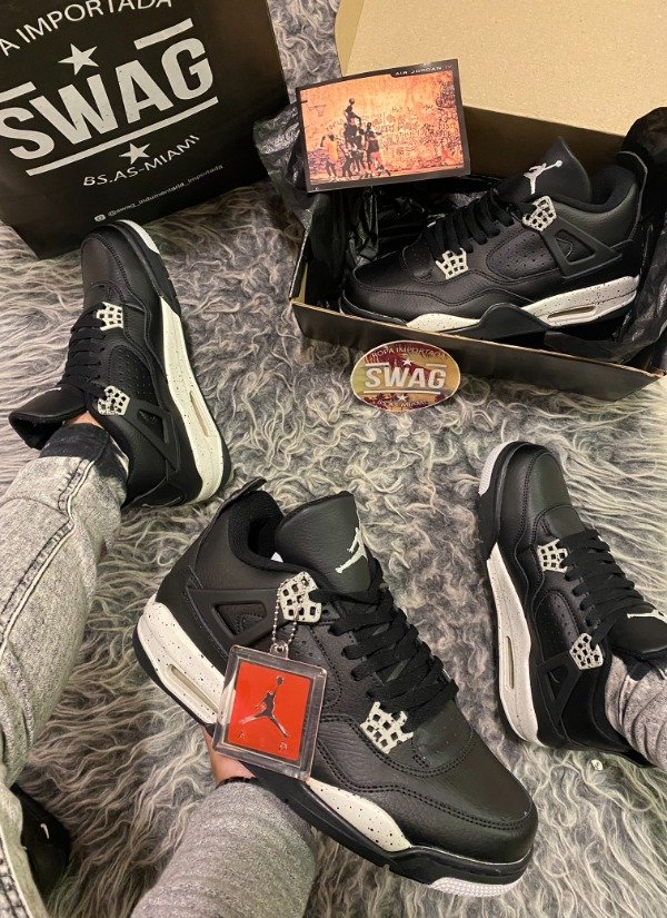 Producto - JORDAN RETRO 4 BLACK OREO
