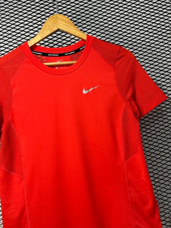Producto - Remera NIKE TS - 1