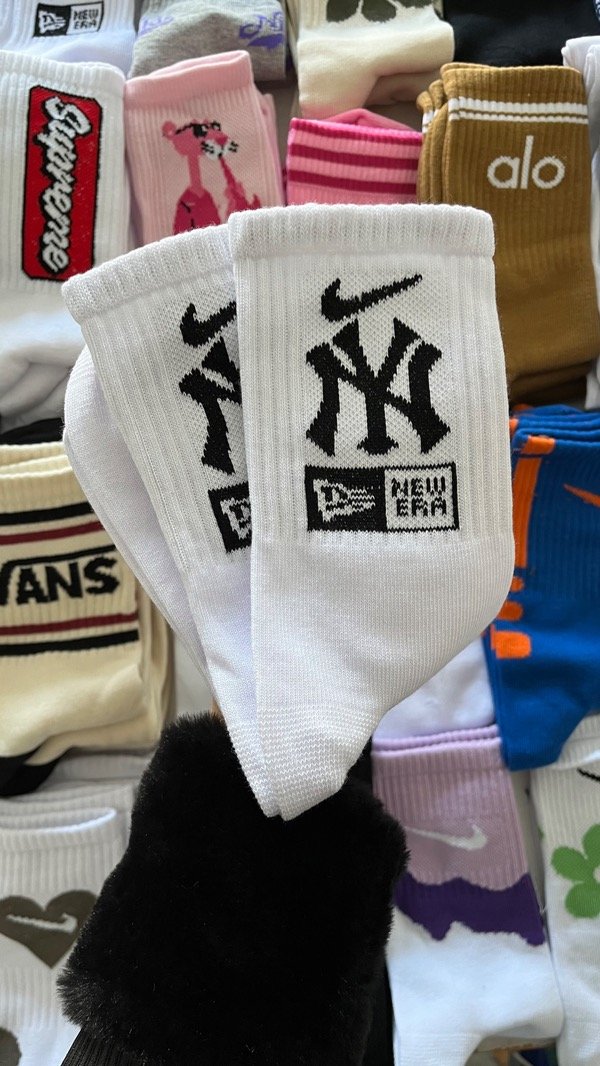 Producto - NIKE NY NEW ERA BLANCA