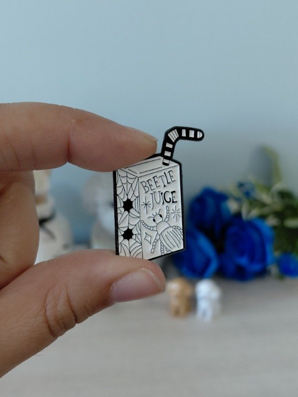 Producto - Pin metalizado - Beetlejuice #0935