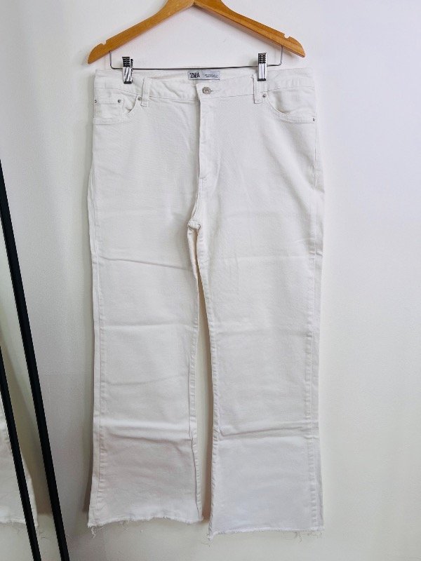 Producto - Pantalón Zara 18