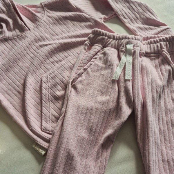Producto - Conjunto darlon rosa