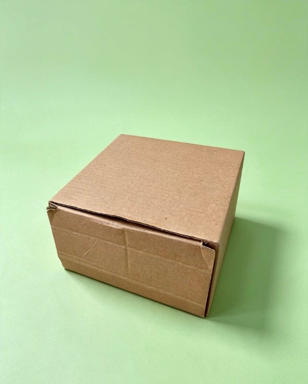 Producto - CAJA ECOMMERCE PREMIUM -COD CC106  medida 10x6x10