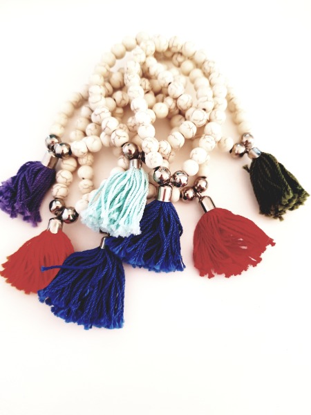 Producto - Pulseras piedras hawlitas