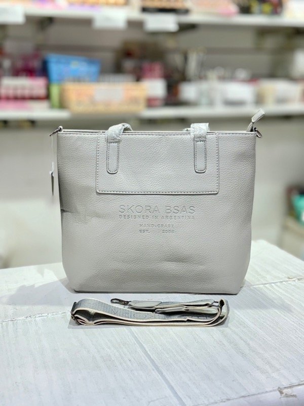 Producto - Cartera skora plateada art39828