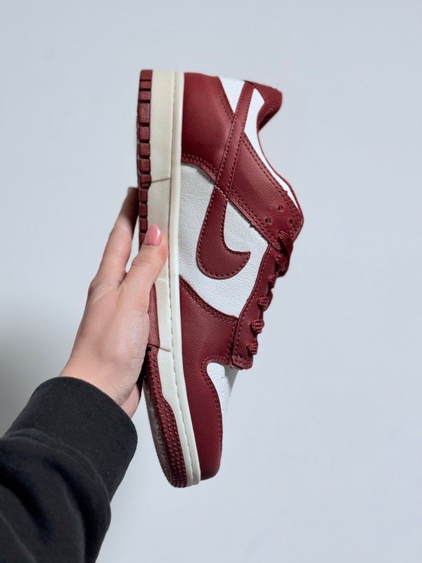 Producto - Dunk low SB bordeaux
