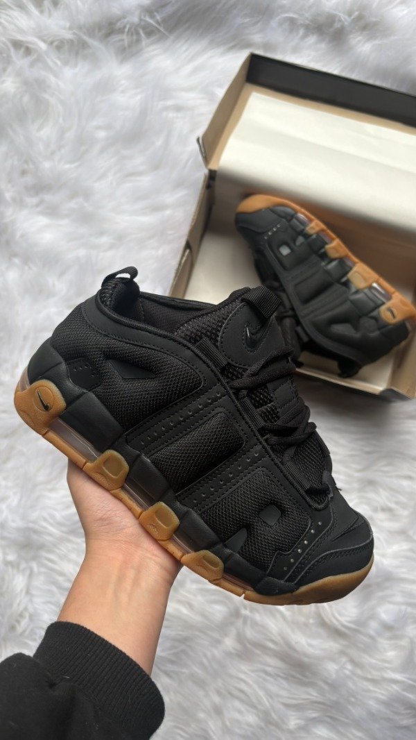 Producto - AIR MORE UPTEMPO LOW BLACK GUM - 0