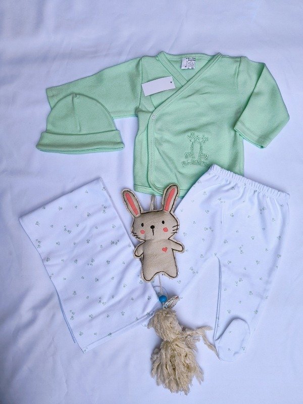 Producto - Set de nacimiento con mantilla UNISEX verde aqua