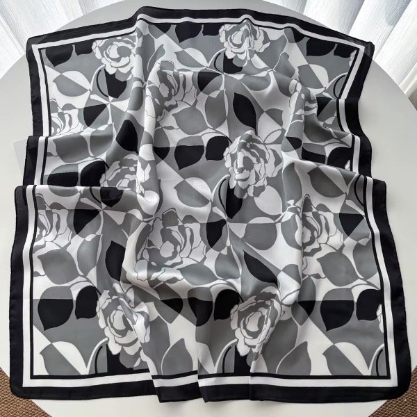 Producto - Pañuelo seda gris xl