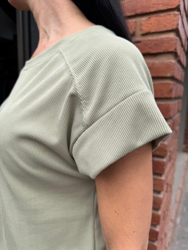 Producto - Remera morley over mangas cortas lira