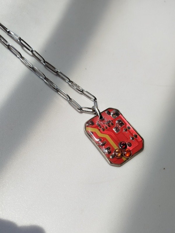 Producto - Collar R6