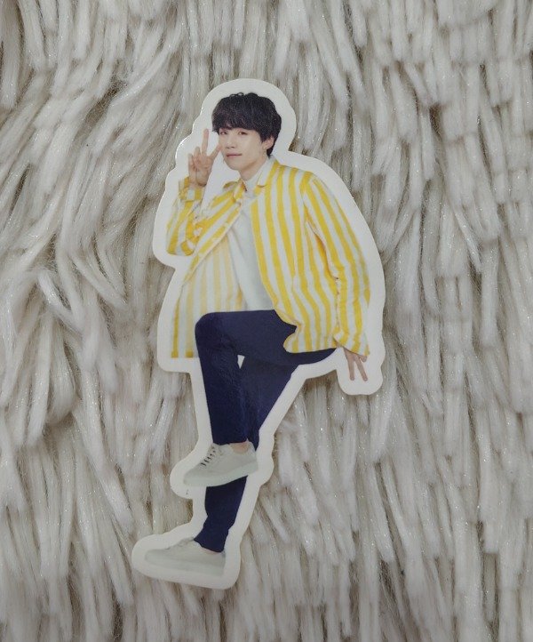 Producto - LY SPEAK YOURSELF STICKER JP YG