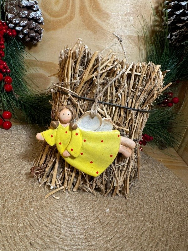 Producto - Angel Amarillo (Efectivo: 3.920)