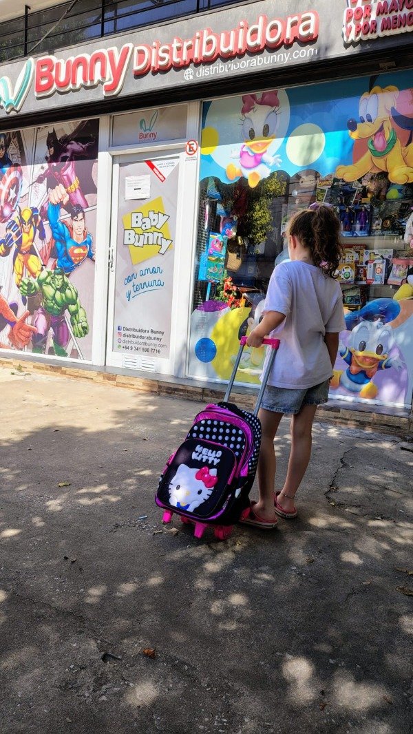 Producto - Hello Kitty Balloon - Mochila 17" Carro Especial
