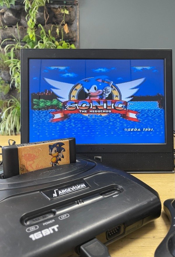 Producto - Sega Clonico Model 2 + Joystick + Juego + Accesorios