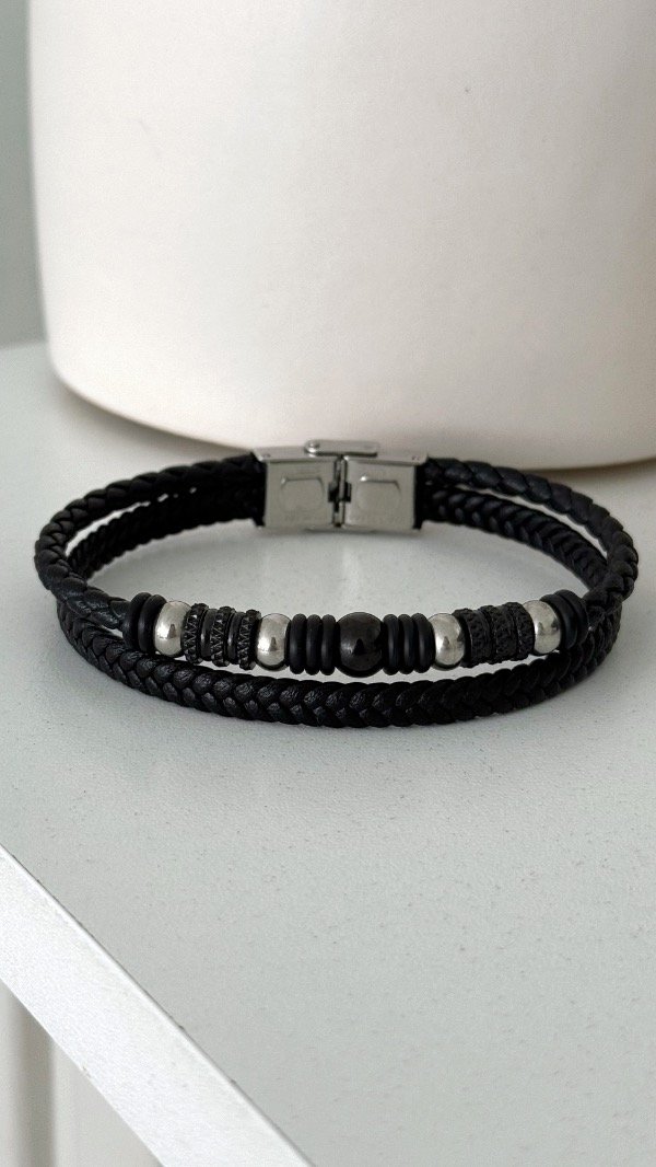 Producto - Pulsera cuero negra doble bolit unisex ACERO Q 5