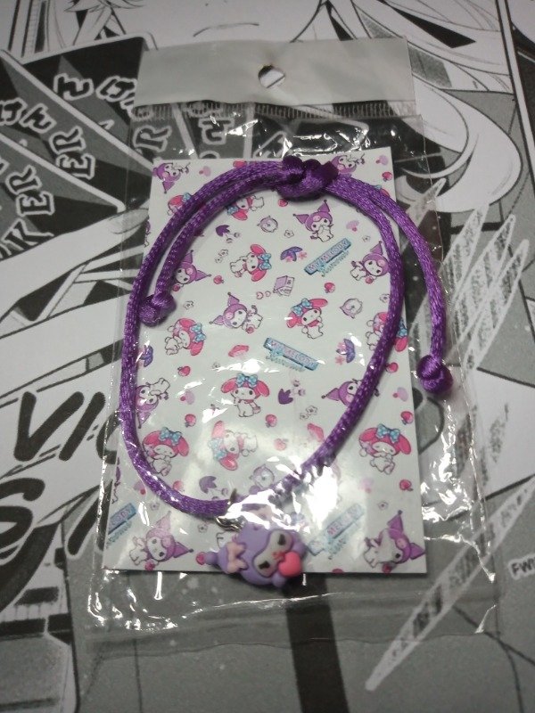 Producto - Pulsera ajustable con dije kuromi