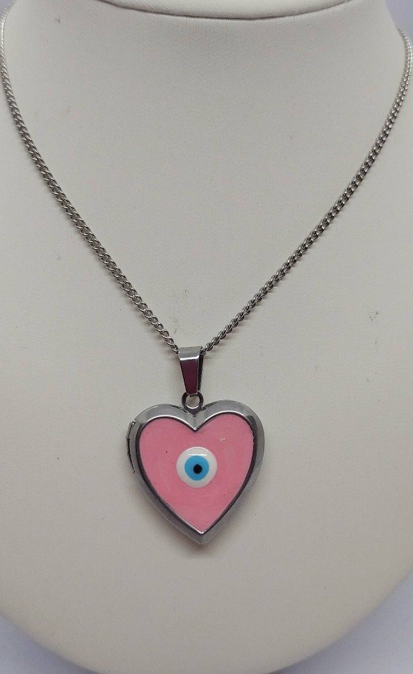 Producto - Corazon Rosa con ojo