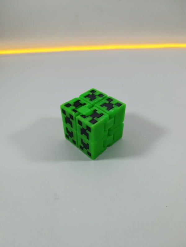 Producto - Cubo Infinito Minecraft Creeper - Antiestrés