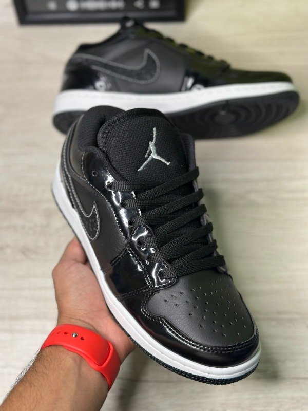 Producto - Air Jordan 1 Low Charol - 1