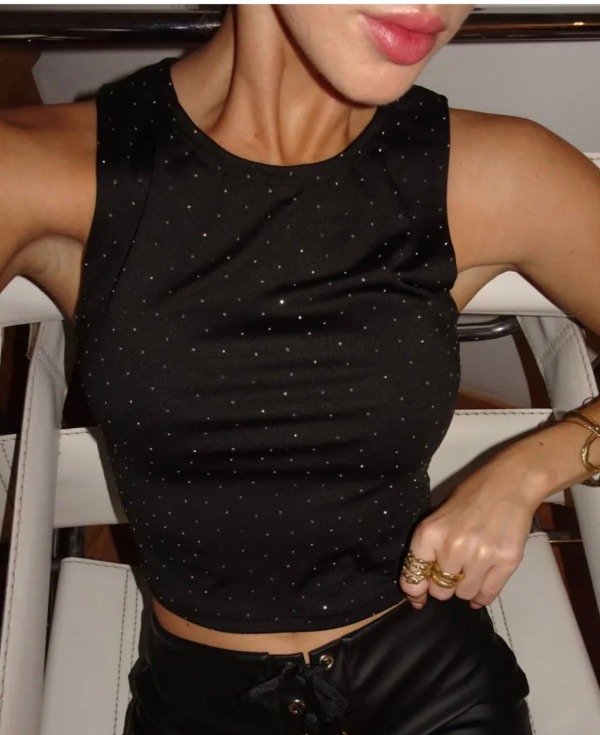 Producto - MUSCULOSA CON STRASS