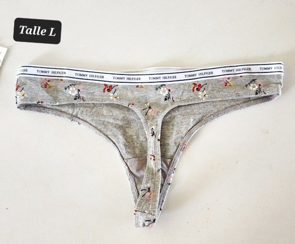 Producto - Panty Tommy Hilfiger cola less talle L flores