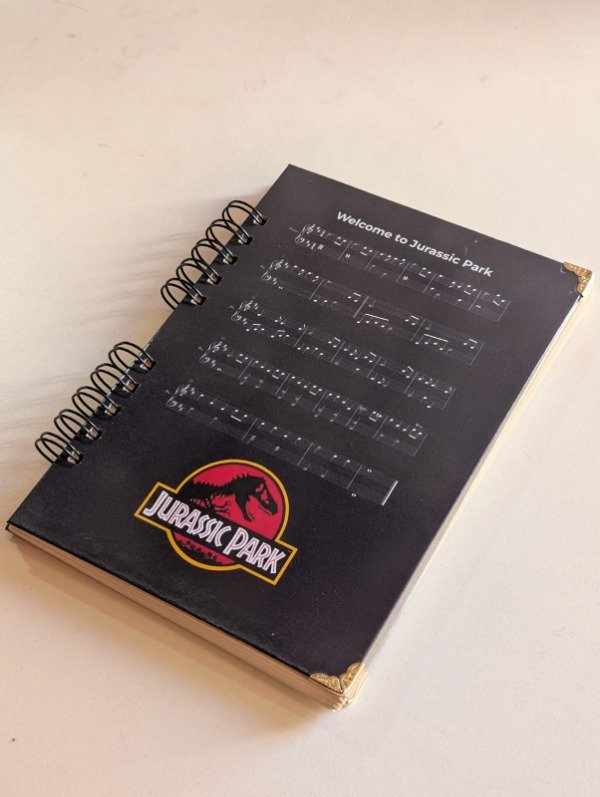 Producto - Cuaderno Jurassic Park - Pentagramado