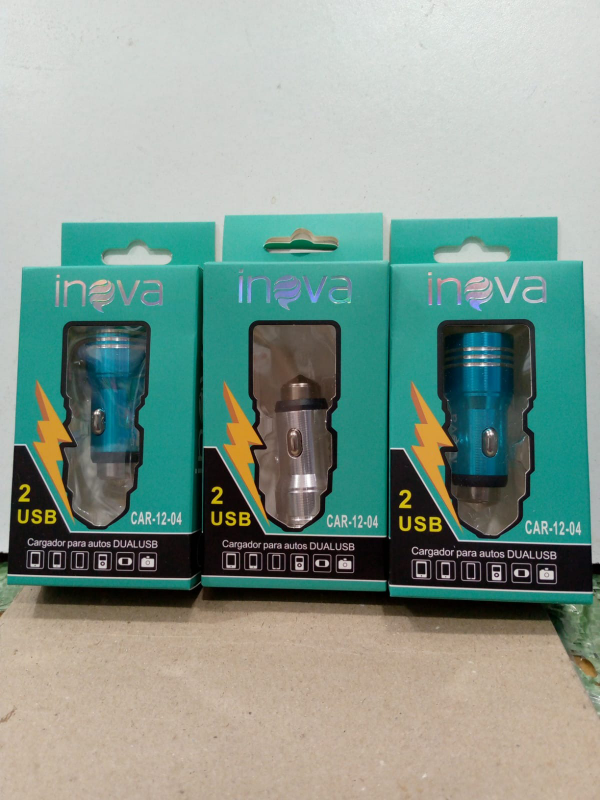 Producto - Cargador de auto INOVA