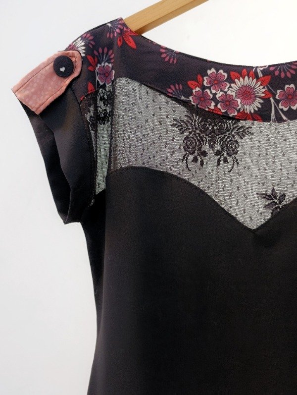 Producto - Remera Noche de Primavera