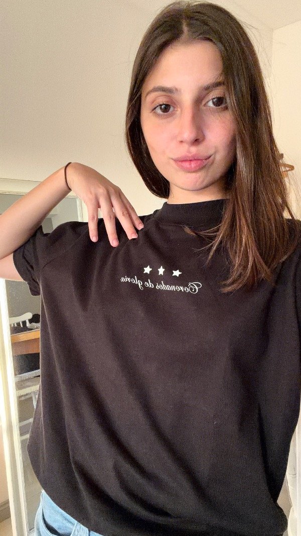 Producto - Remera corte clasico CORONADOS
