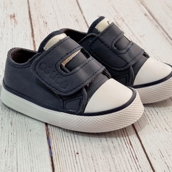 Producto - ZAPAS POU